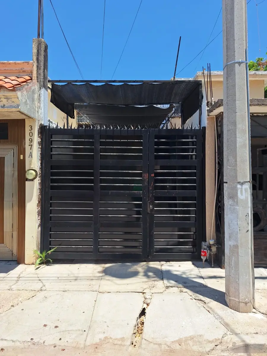 Casa en venta con excelente ubicación, Fracc. Horizontes en Culiacán Sinaloa Casa en venta con excelente ubicación, Fracc. Horizontes en Culiacán Sinaloa