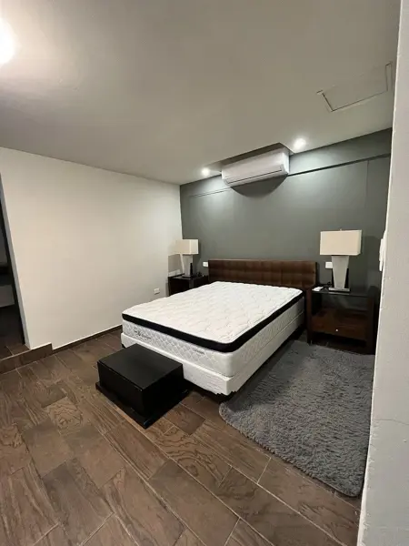 Departamento en renta en Del Valle, San Pedro Garza García — foto 3 de 7