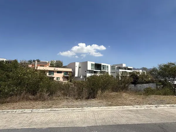 Terreno en venta en Rincón de las Montañas (Sierra Alta 8 Sector), Monterrey — foto 3 de 6