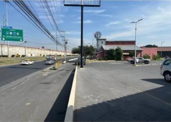 Local en venta en Las Misiones, San Nicolás de los Garza — foto 3 de 10
