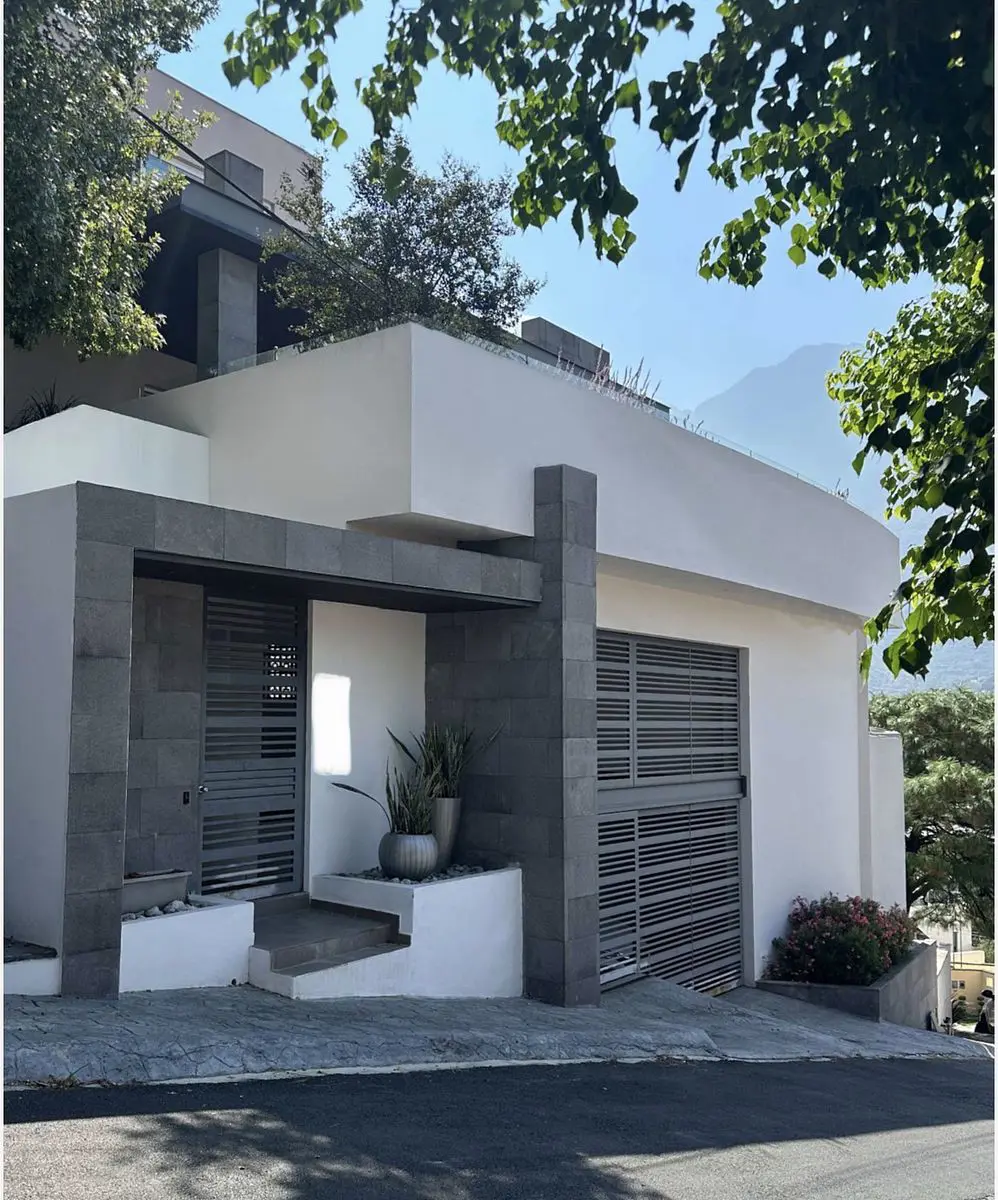 Casa en venta en Jardines de San Agustin, San Pedro Garza García — foto 1 de 22