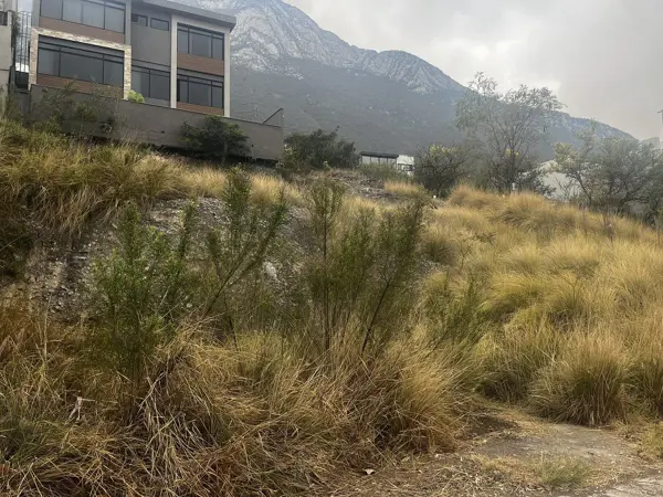 Terreno en venta en Residencial Cordillera, Santa Catarina — foto 2 de 6