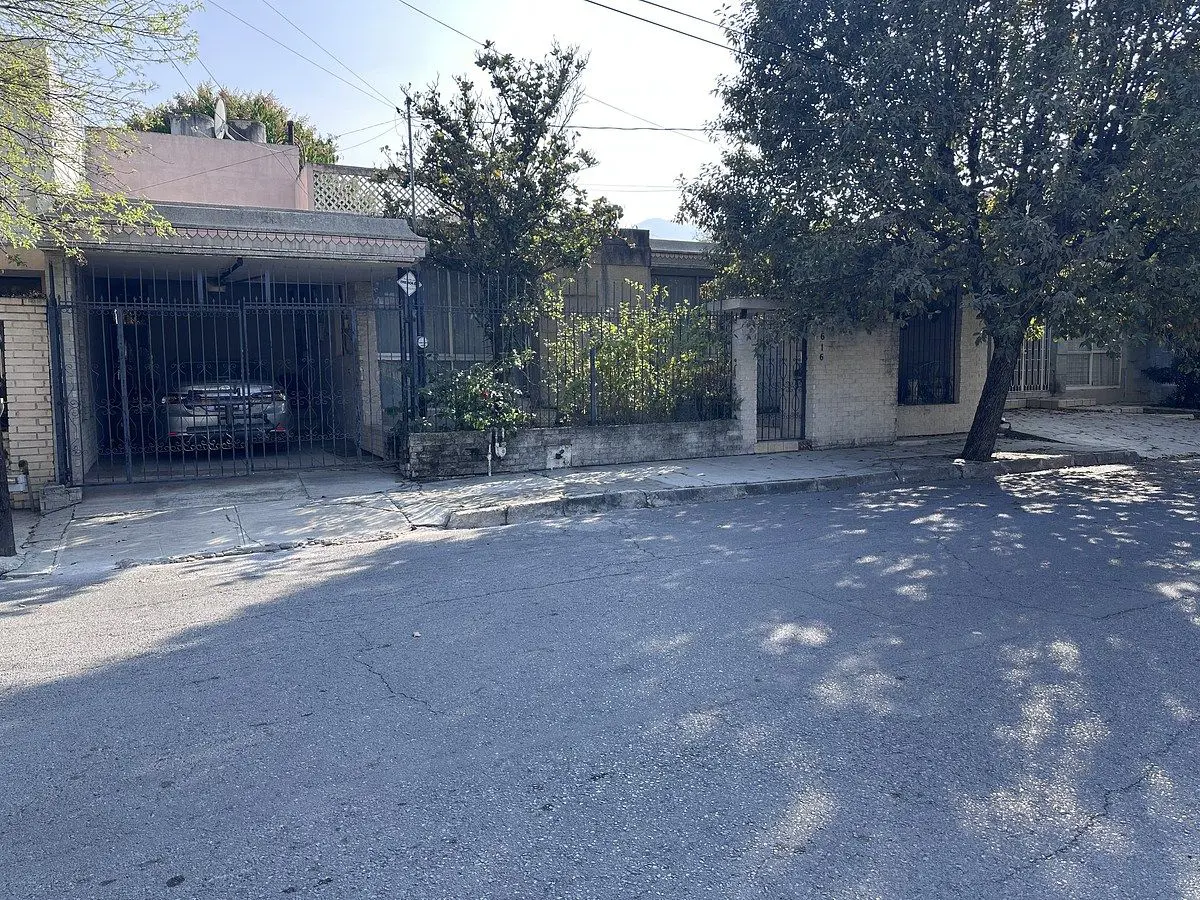 Casa en venta en Roma, Monterrey — foto 1 de 16