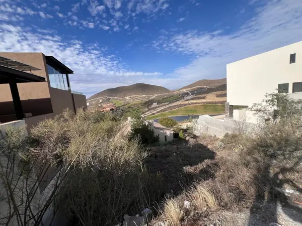 Terreno en venta en La Aurora, Saltillo — foto 3 de 4
