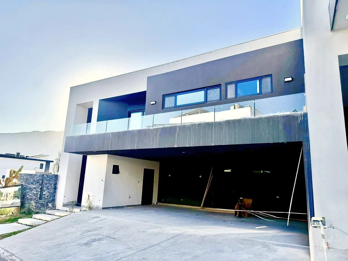 Casa en venta en Bosques de las Misiones, Santiago — foto 1 de 4