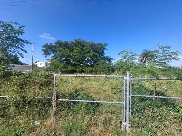 VENTA O RENTA TERRENOS SOBRE AV CAMPESTRE, MERIDA, YUCATAN. VENTA O RENTA TERRENOS SOBRE AV CAMPESTRE, MERIDA, YUCATAN.