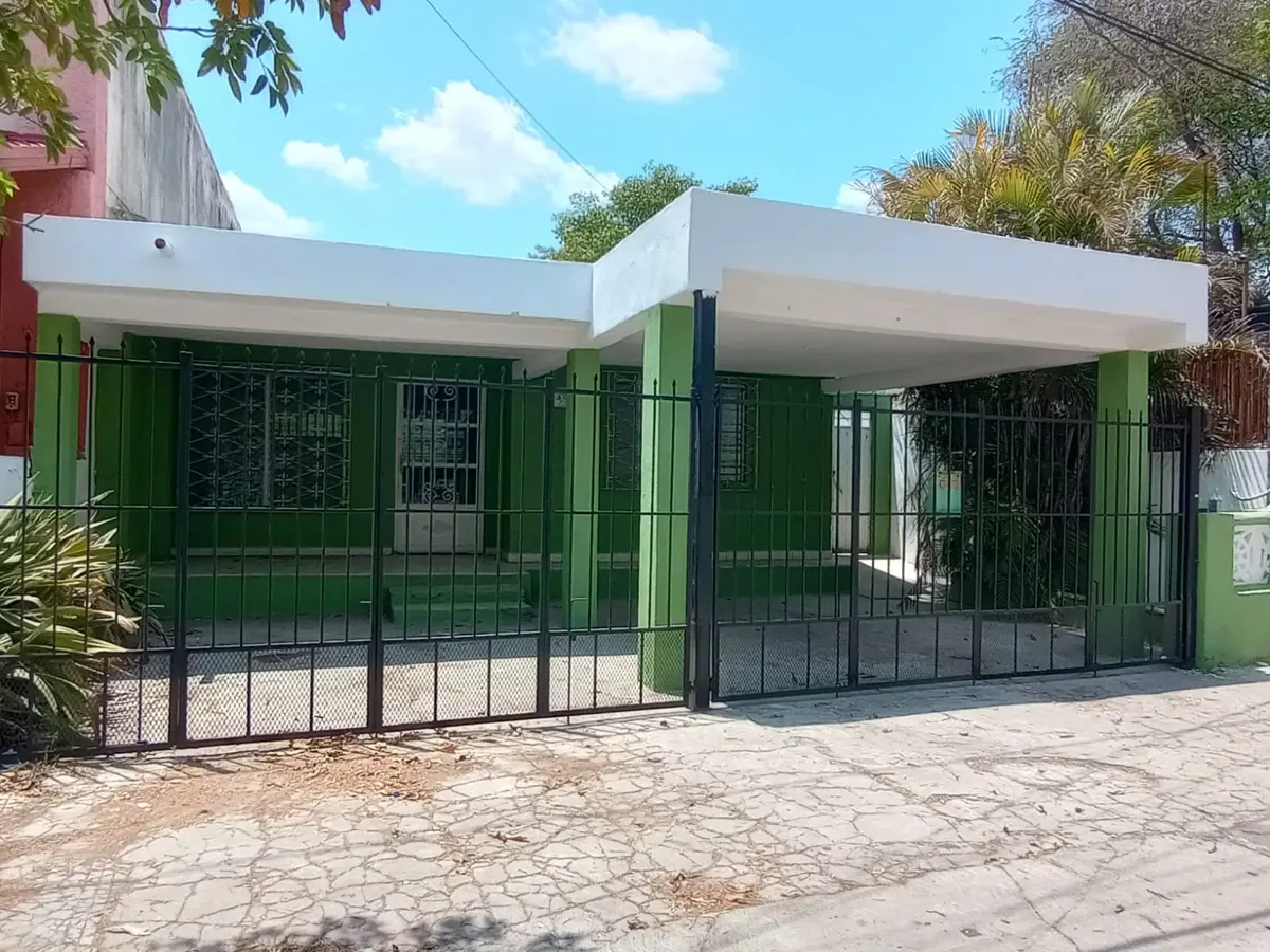 Casa en venta en Inalambrica, Mérida — foto 1 de 31