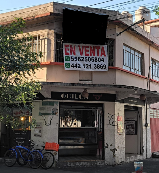 Casa con departamentos y locales en venta en Iztapalapa, Ciudad de México Casa con departamentos y locales en venta en Iztapalapa, Ciudad de México