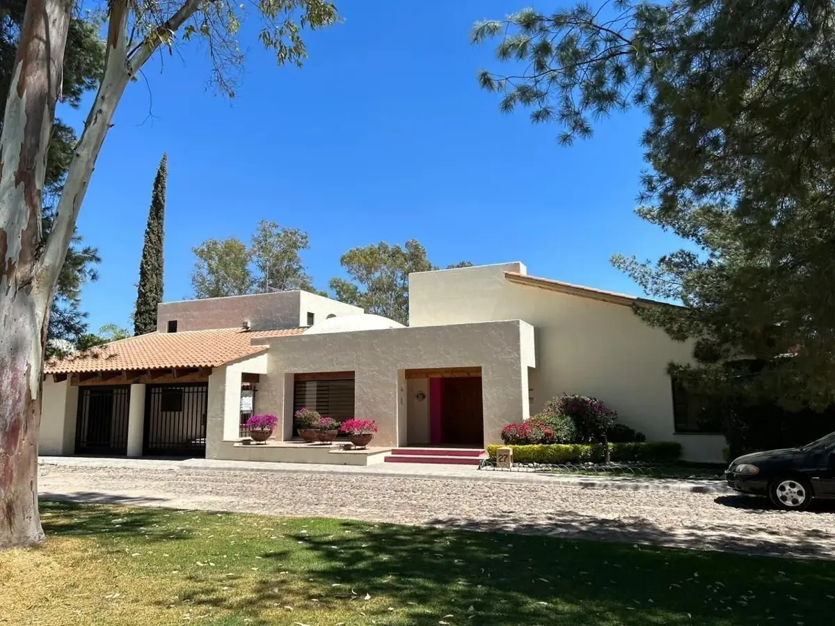 Casa en venta en Trojes de Cristal, Aguascalientes — foto 1 de 18
