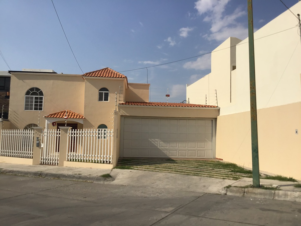 Casa Renta en Lomas Cuarta Sección, San Luis Potosí