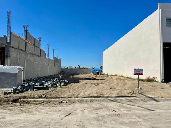 Bodega en renta en Terra Park Norte, Salinas Victoria — foto 2 de 2
