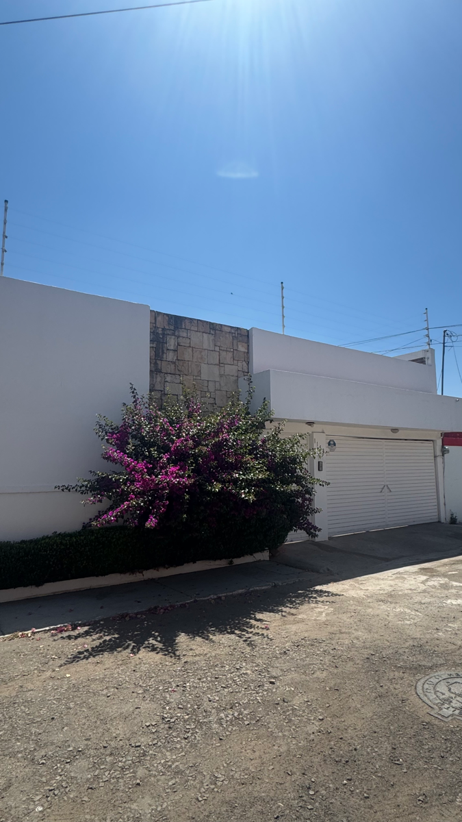 Casa en venta en Españita, Irapuato — foto 1 de 17