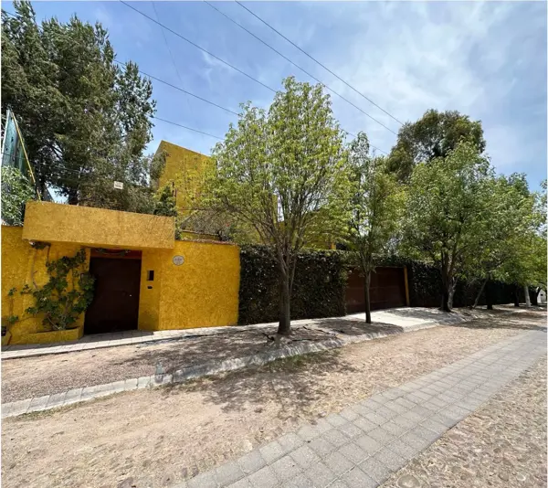 Casa en venta en Lomas de los Vergeles, Jesús María — foto 2 de 24