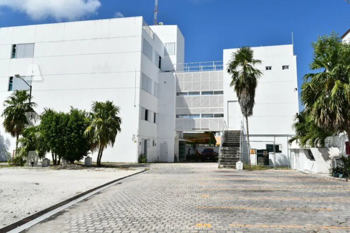 Edificio en venta en Cancún, Benito Juárez — foto 1 de 21