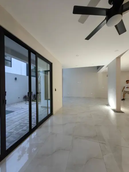 Casa en venta en Fraccionamiento	Vía Cumbres Residencial, Benito Juárez — foto 2 de 20