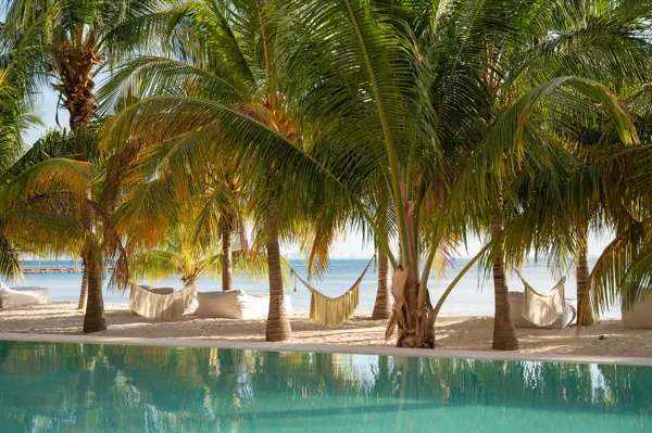 Departamento en Venta, 4 Recámaras, Beach Front, Artila, Isla Mujeres.