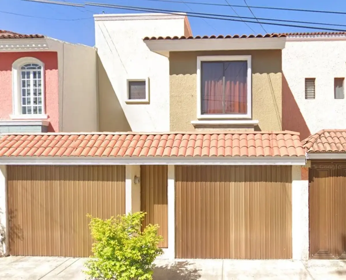 Casa en venta en Monumental, Guadalajara — foto 1 de 13