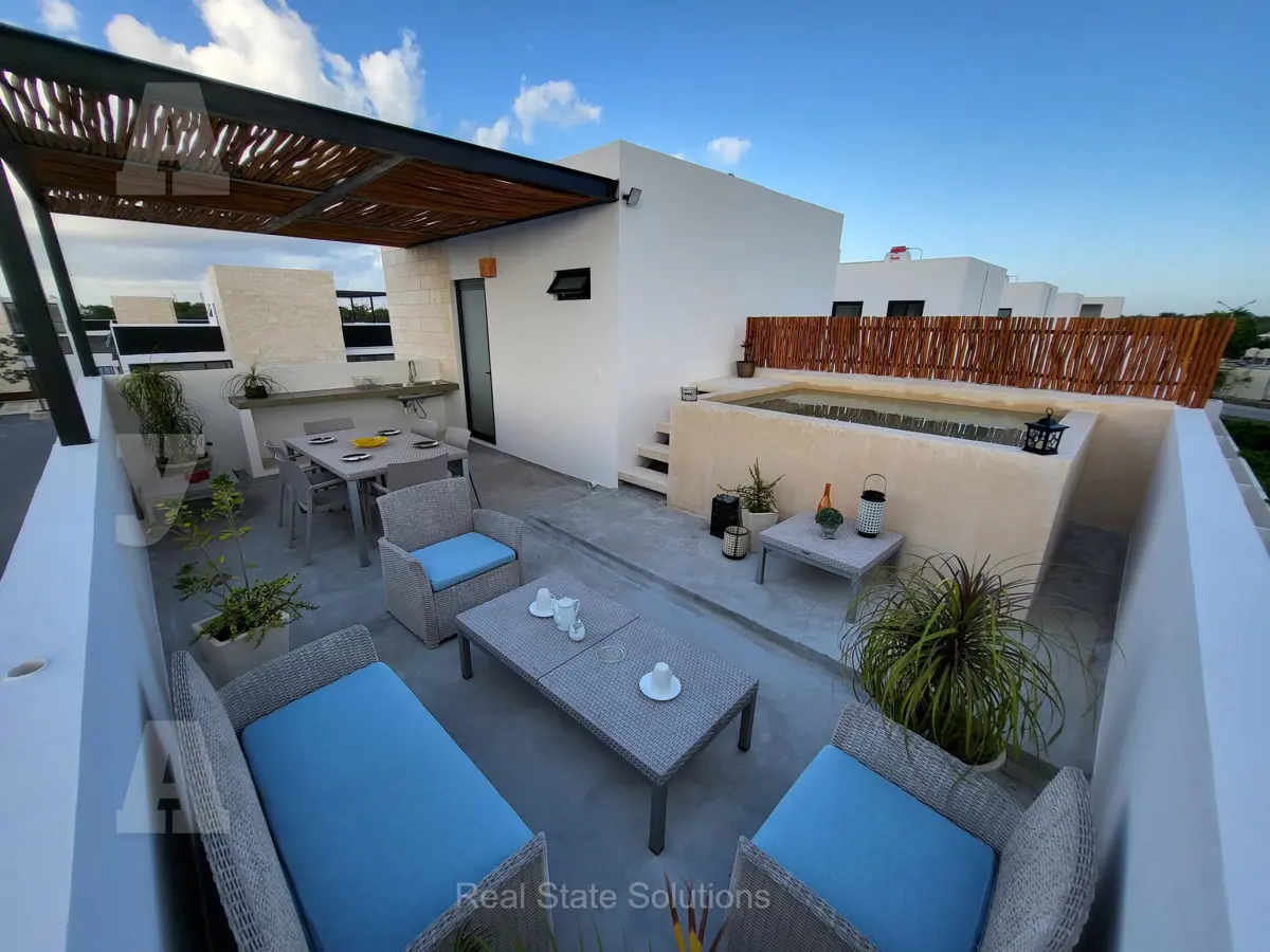 Casa en venta en Playa del Carmen, Playa del Carmen — foto 1 de 29