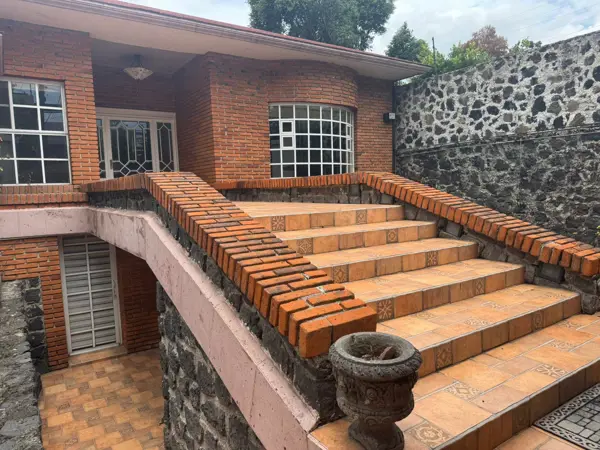 Casa en venta en Jardines del Pedregal de San Angel, Coyoacán — foto 2 de 50
