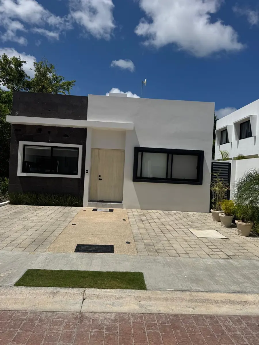 Casa en venta en Fraccionamiento Residencial Rio, Benito Juárez — foto 1 de 16