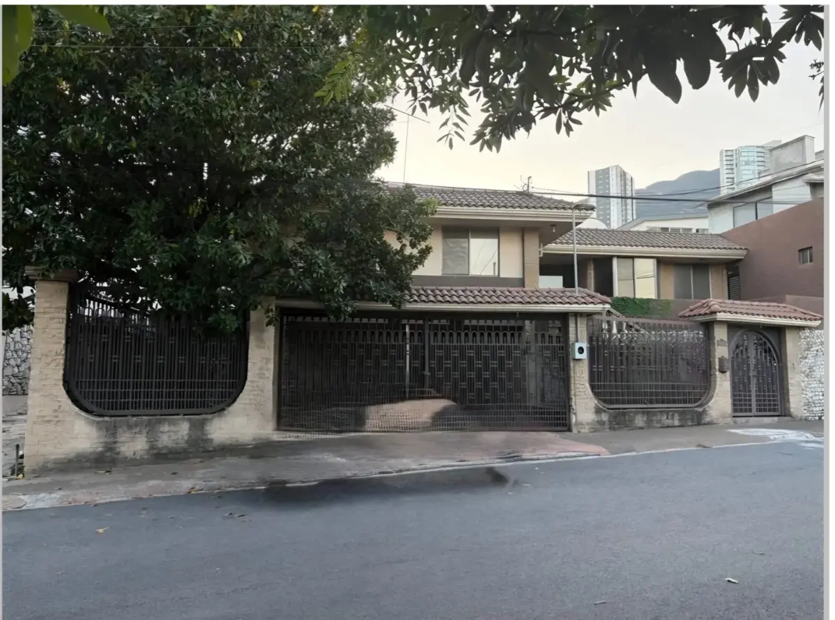 Casa en venta en Vista Hermosa, Monterrey — foto 1 de 11