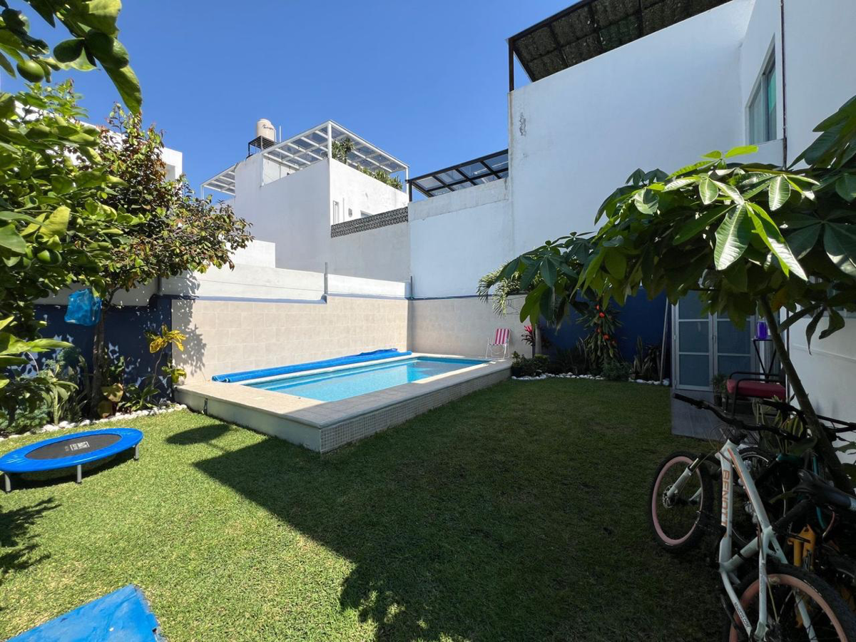 Casa en venta en Club de Golf Santa Fe, Xochitepec — foto 1 de 10