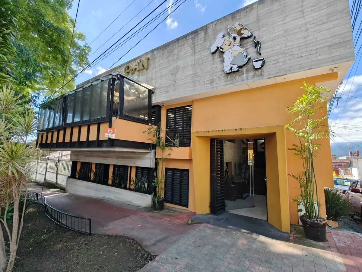 Local en renta en Xalapa Enríquez Centro, Xalapa — foto 1 de 24