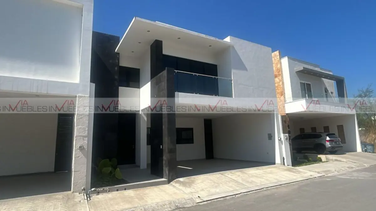 Casa en venta en Amorada Privada Residencial, Santiago — foto 1 de 13