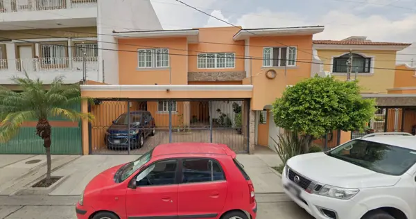 BONITA CASA EN VENTA EN GUADALAJARA, JALISCO