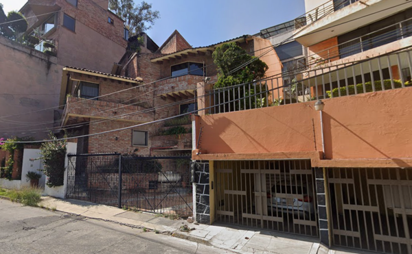 Casa en venta en Lomas de Tecamachalco, Naucalpan de Juárez — foto 2 de 10