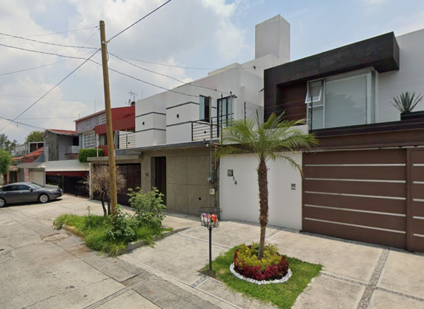 Casa en venta en Ciudad Satelite, Naucalpan de Juárez — foto 2 de 9