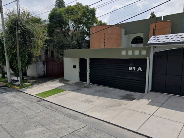Casa en venta en Ciudad Satelite, Naucalpan de Juárez — foto 2 de 8