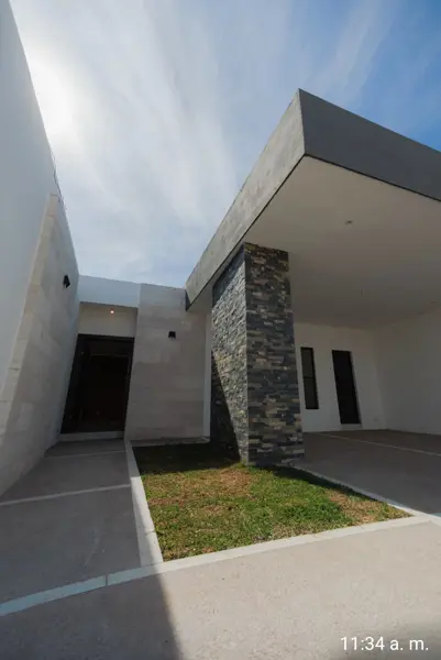 Casa en venta de un piso con amplios espacios e iluminación en la zona de Viñedos . Casa en venta de un piso con amplios espacios e iluminación en la zona de Viñedos .