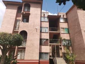 Departamento amueblado EN RENTA, colonia El Rosario, León, Guanajuato