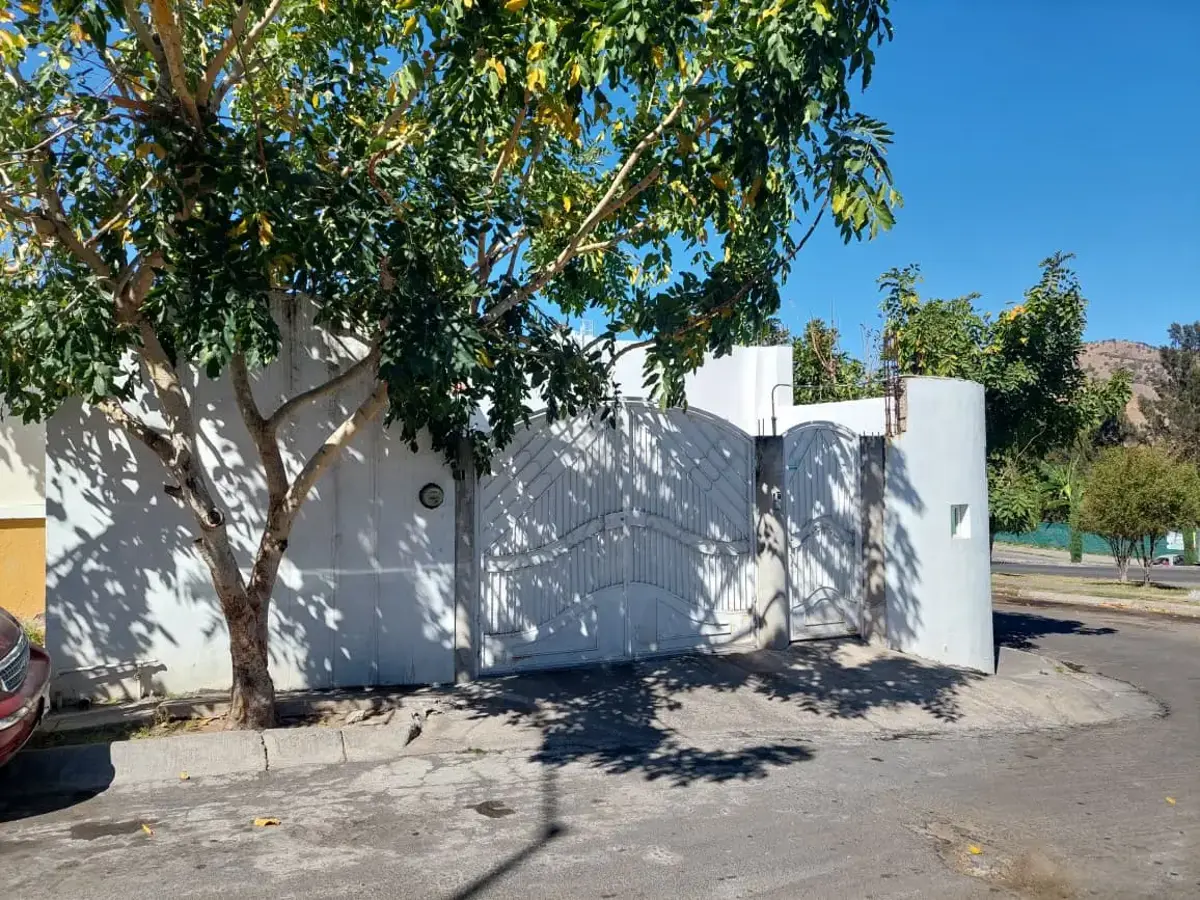 Casa en venta en Mirador del Bosque, Zapopan — foto 1 de 13