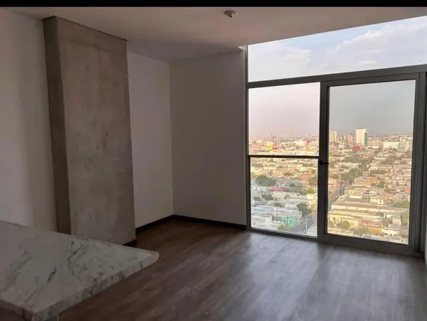 Departamento en renta en Monterrey Centro, Monterrey — foto 2 de 17