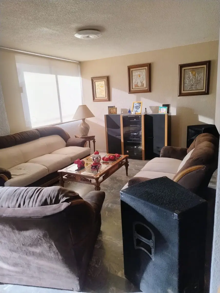 Casa en venta en Boulevares, Naucalpan de Juárez — foto 1 de 19