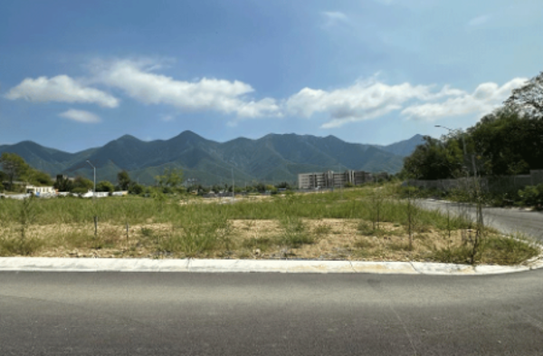 Terreno en venta en El Barrial, Santiago — foto 2 de 3