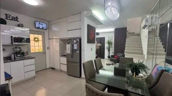 Venta de Casa en Privadas Diamante 2do Sector, Escobedo Venta de Casa en Privadas Diamante 2do Sector, Escobedo