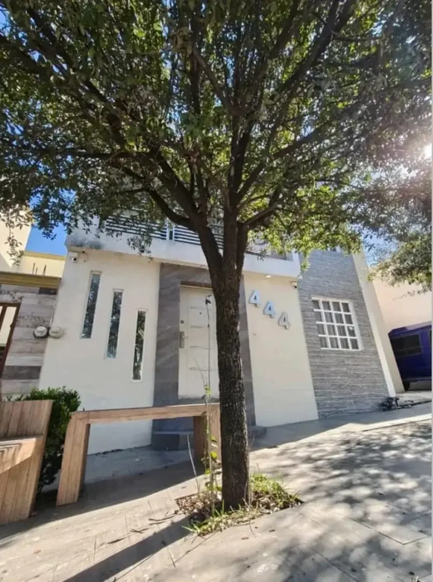 Casa en venta en Arcadia, Juárez — foto 1 de 43