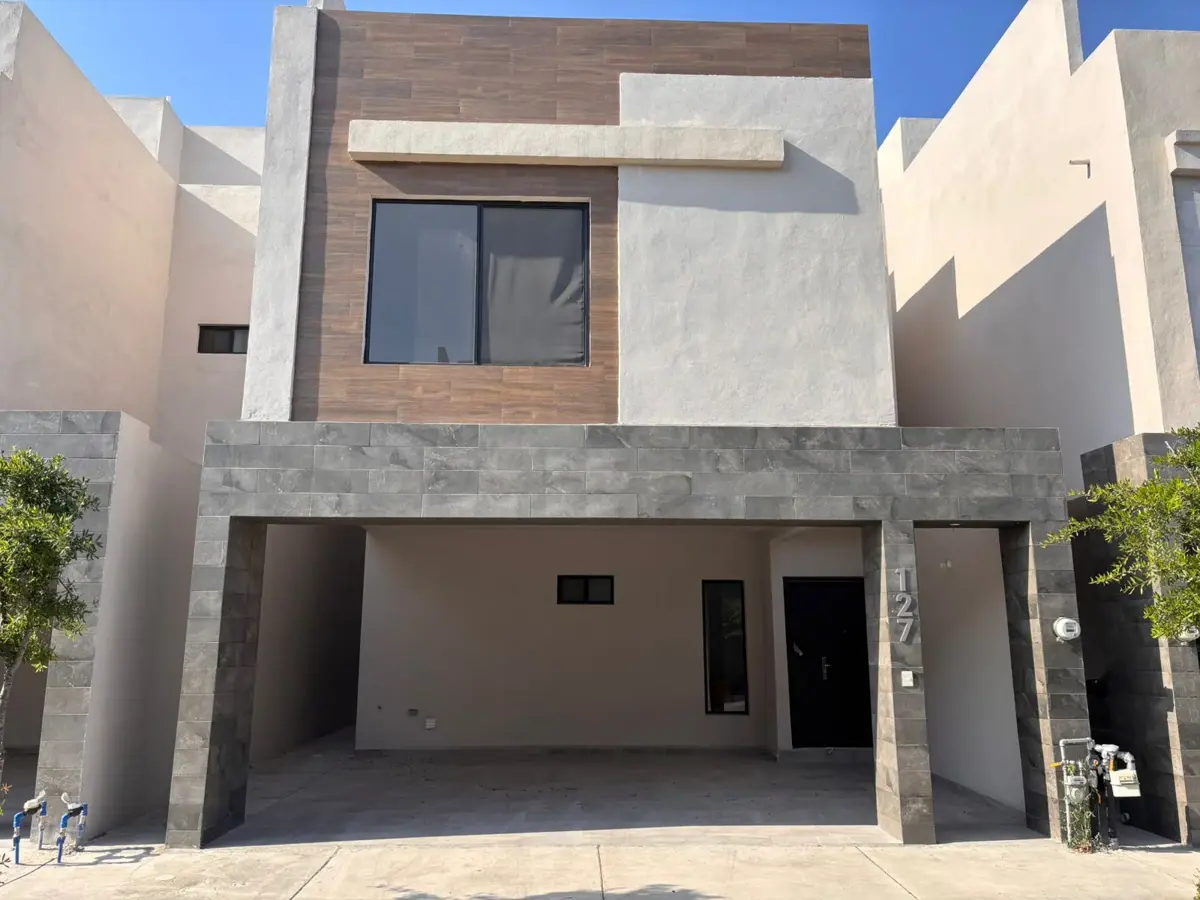 Casa en renta en Privada Marietta, Apodaca — foto 1 de 34