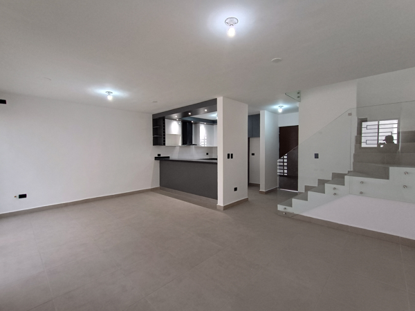 Casa en venta en Ayuccá, García — foto 2 de 16