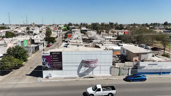 SE RENTA EDIFICIO - IDEAL PARA CONSULTORIO