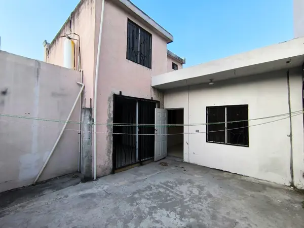 Casa en venta en Los Encinos Residencial, Apodaca — foto 3 de 14