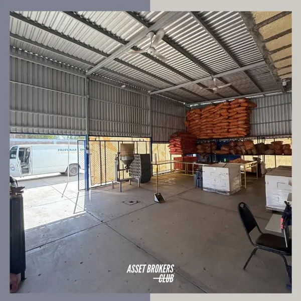Bodega en venta en Los Mochis, Ahome — foto 2 de 11