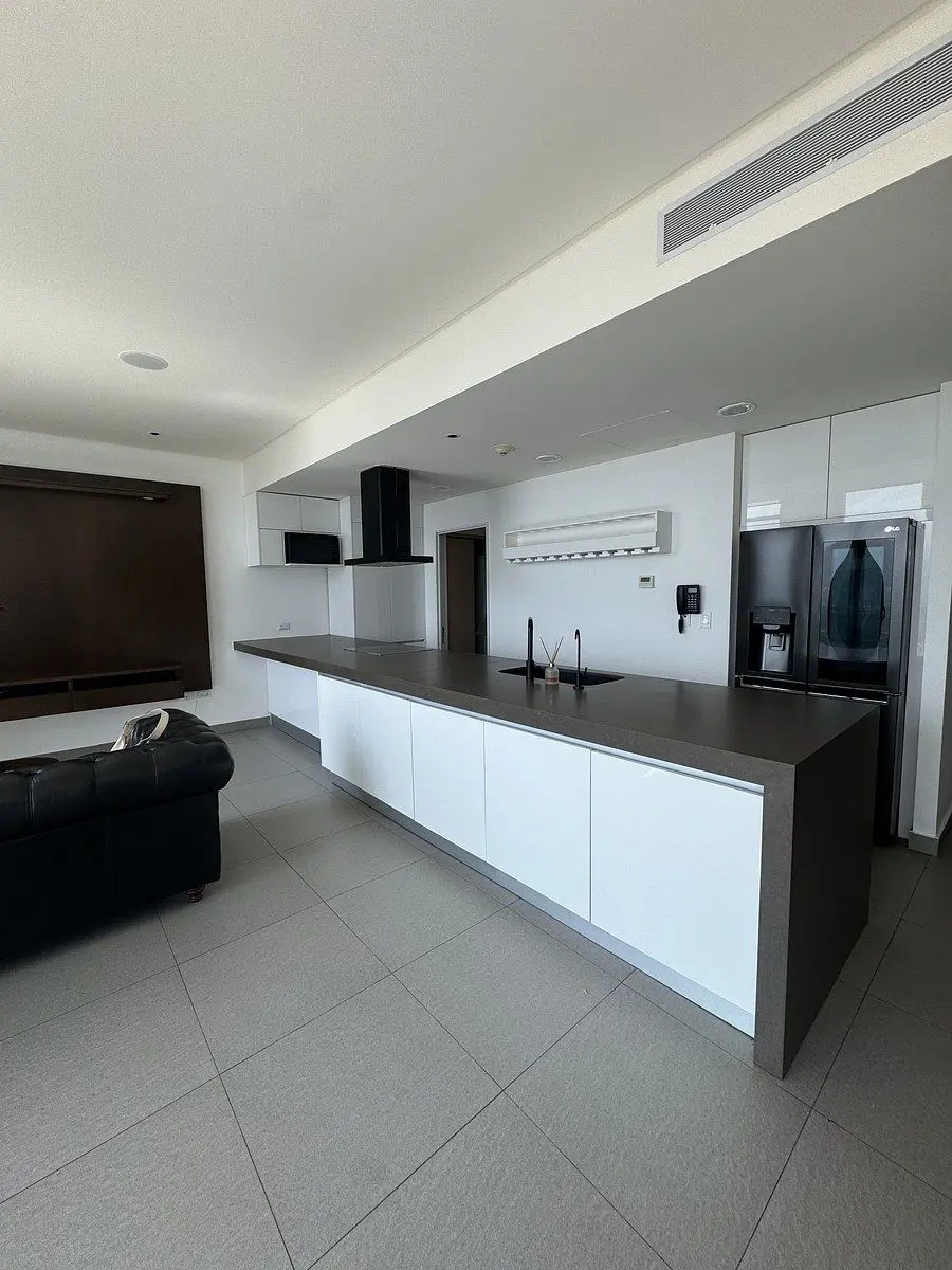 Departamento en venta en Residencial Santa Bárbara, San Pedro Garza García — foto 1 de 28