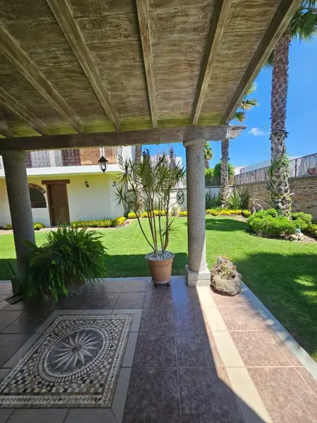 Casa en venta en Lomas de Angelópolis, San Andrés Cholula — foto 3 de 22
