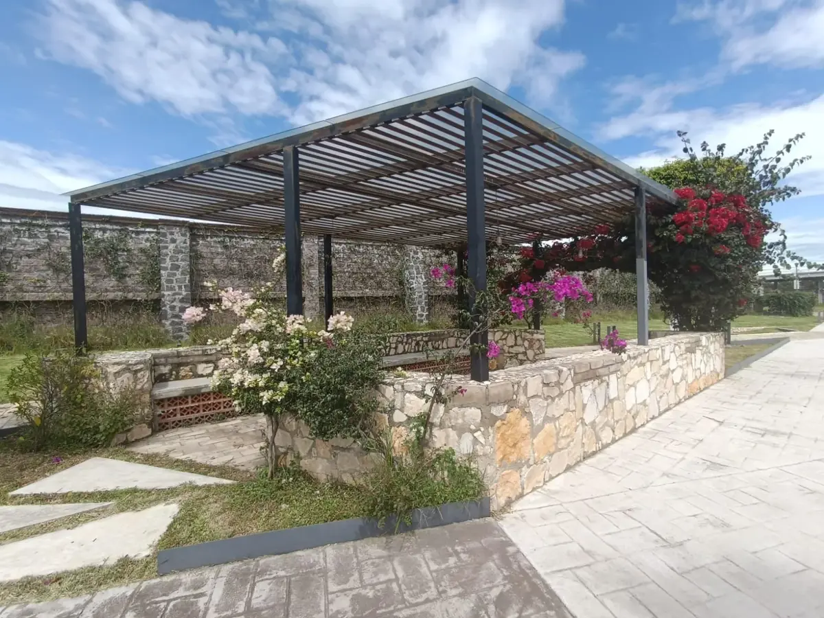 Terreno en venta en Zerezotla, San Pedro Cholula — foto 1 de 27