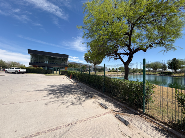Casa en venta en Altozano la Nueva Laguna, Gómez Palacio — foto 2 de 42