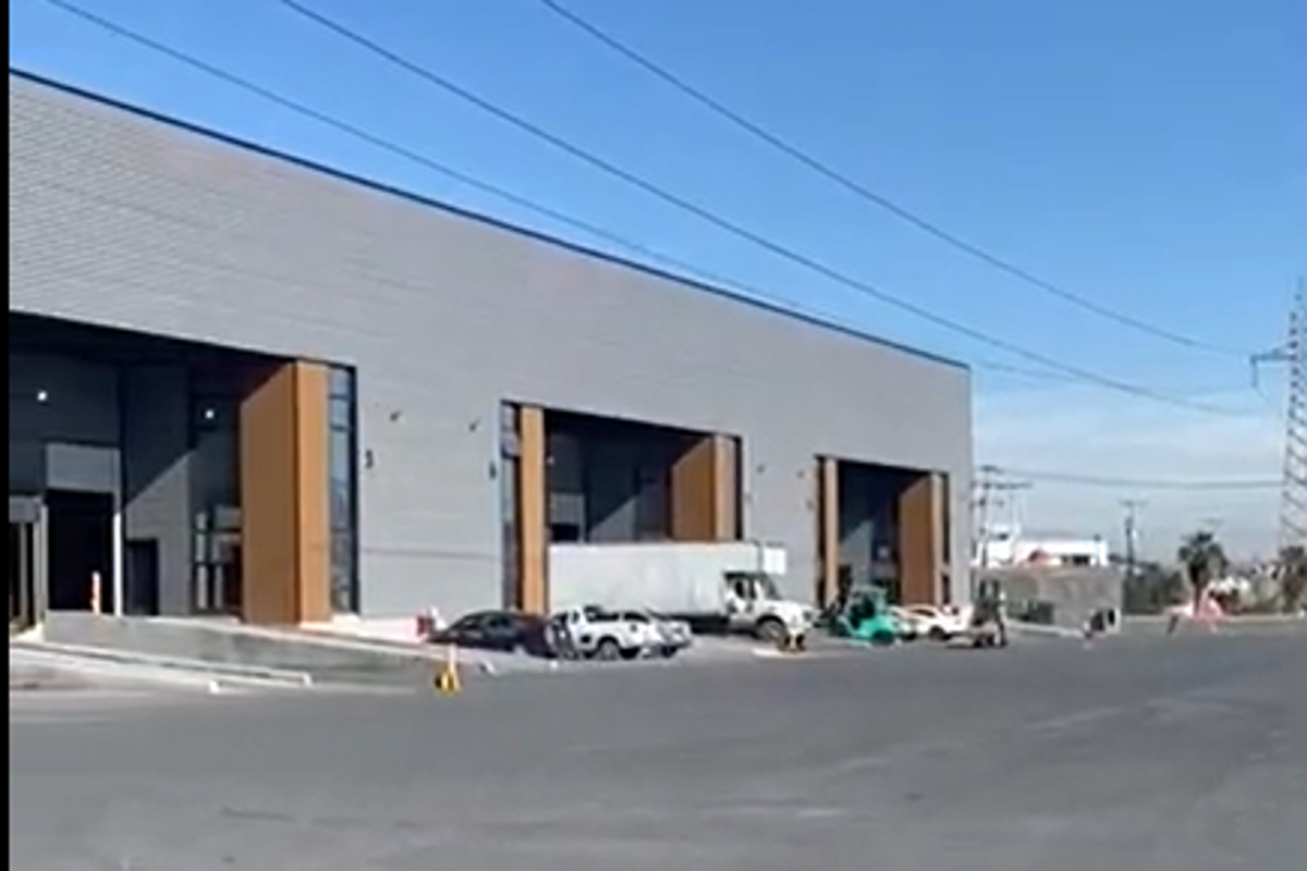 Bodega en renta en Brisas Poniente, Saltillo — foto 1 de 16